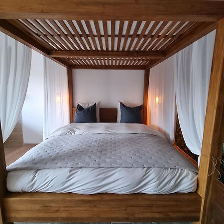 Le Cocoon - Jacuzzi, Sauna Et Piscine Privee Carpentras Dış mekan fotoğraf