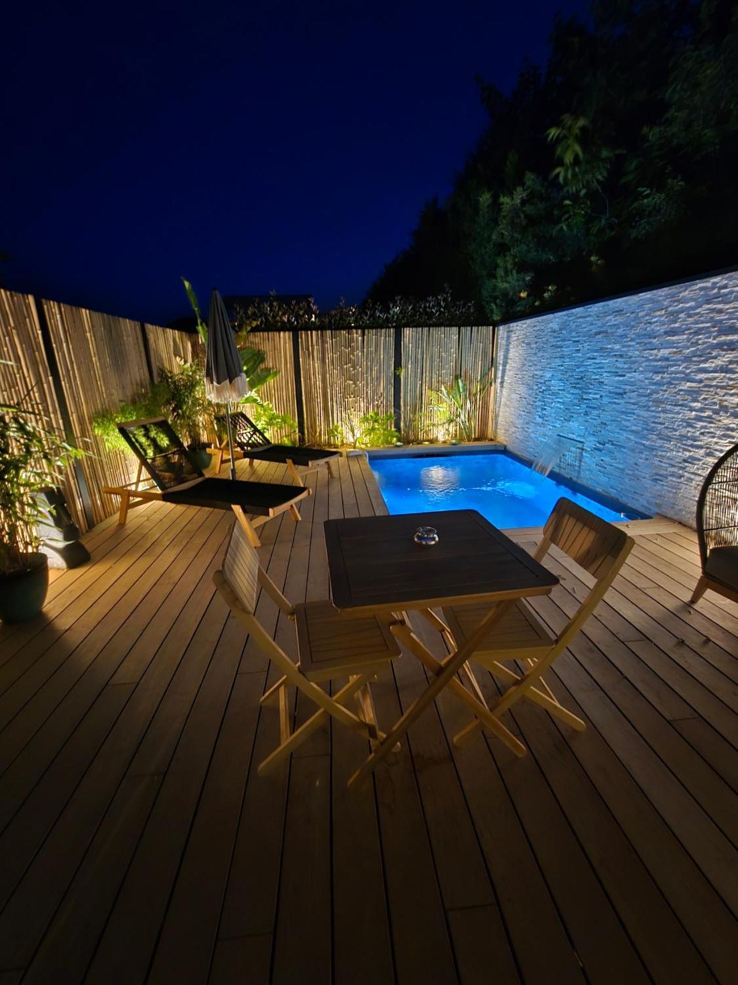 Le Cocoon - Jacuzzi, Sauna Et Piscine Privee Carpentras Dış mekan fotoğraf