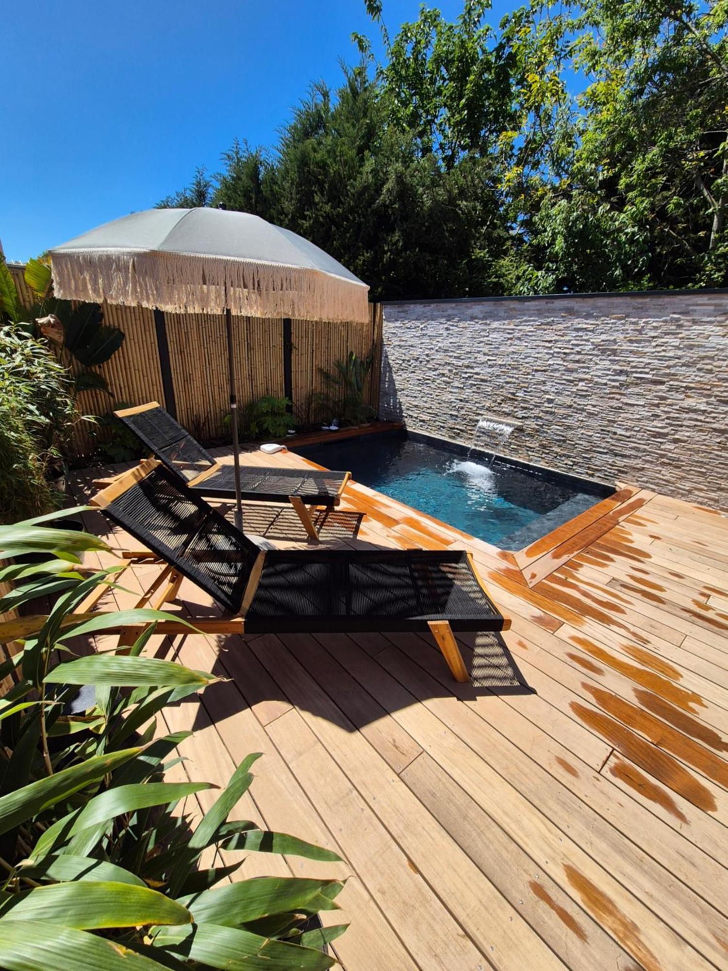 Le Cocoon - Jacuzzi, Sauna Et Piscine Privee Carpentras Dış mekan fotoğraf